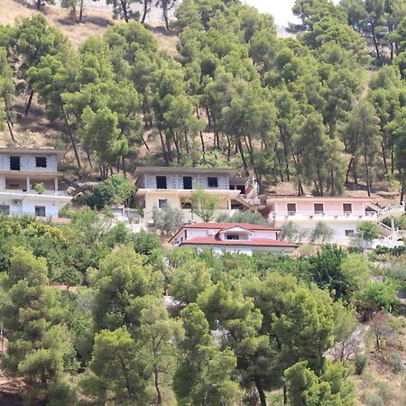 Vila Toska Berat Exterior photo